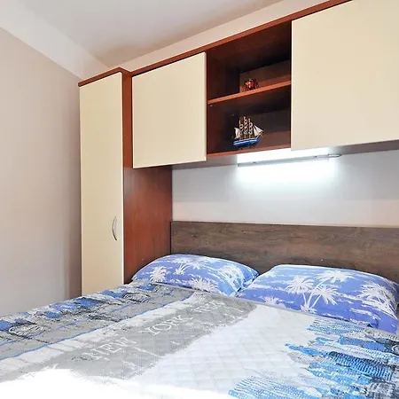 Holiday Home Nena Pula